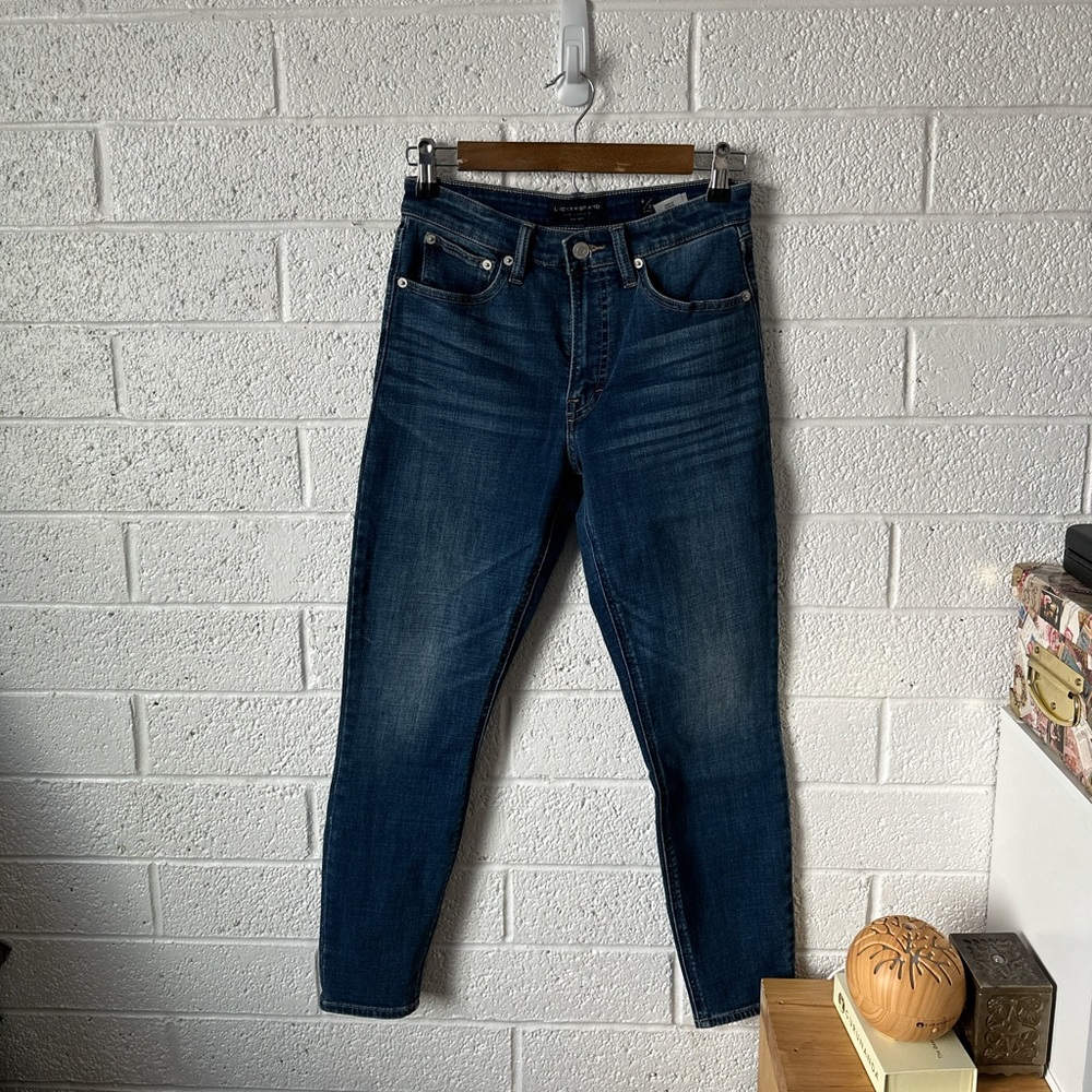 Lucky Jeans